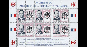 PRES12-17FD : Feuillet 12 vignettes "Présidentielle 2012 - Investiture Président HOLLANDE"
