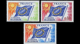 CE26-NF (Y&T 46/48) : 1975 - TP de service du Conseil de l'Europe