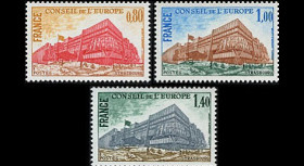 CE28-NF (Y&T 53/55) : 1977 -  TP de service du Conseil de l'Europe