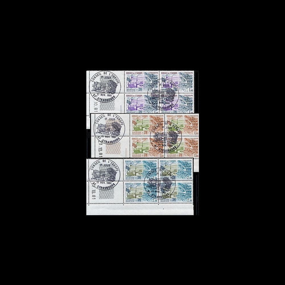 CE32-PJ4CD : 1981 - Timbres de service Conseil de l'Europe en bloc de 4