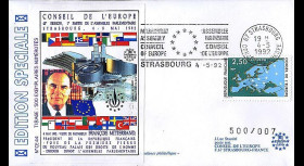 CE44 : 1992 - Construction du Palais des Droits de l'Homme